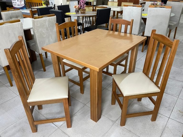 Mesa Eco Laminada 1.10m Com 4 Cadeiras Viena - Avelã