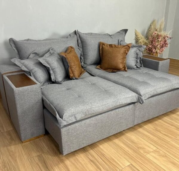 Sofá Retrátil Reclinável Gabriela 2,10m - Cinza Linho/ Marrom Courino